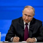 Putin Urges Iran to Halt Uranium Enrichment, Sparking Diplomatic Shockwaves 2542566129