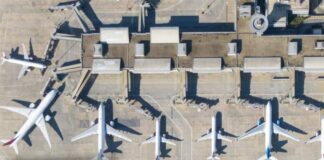 FAA orders ground stops at Newark, Philadelphia and Teterboro airports
